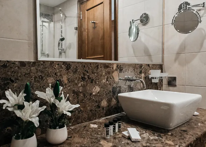 Luxury Pool View Flat L12 Kouklia